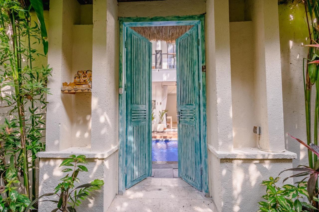 Villa Alleira Seminyak By Best Deals Asia Hospitality Kültér fotó