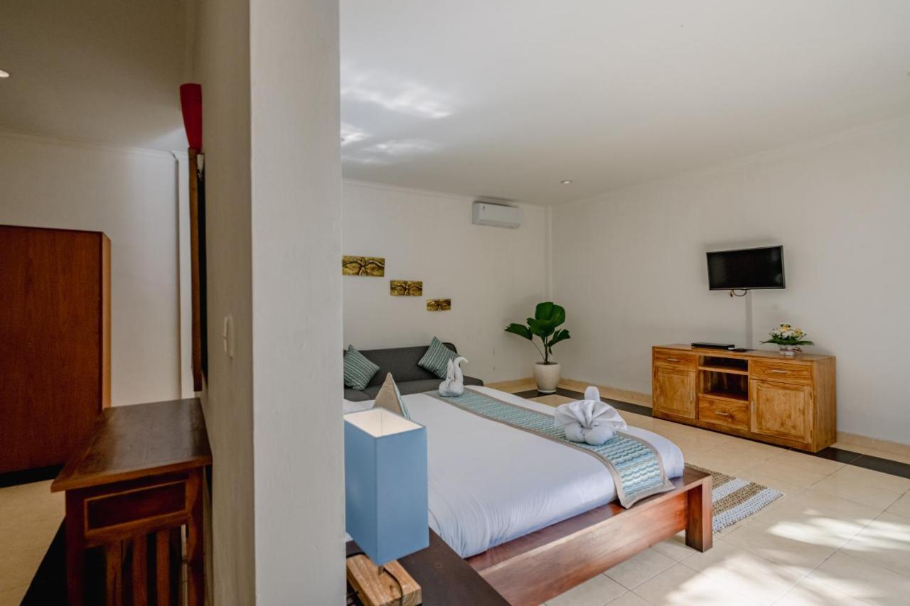 Villa Alleira Seminyak By Best Deals Asia Hospitality Kültér fotó