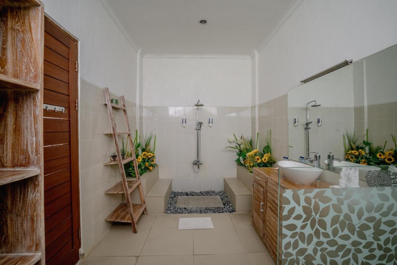 Villa Alleira Seminyak By Best Deals Asia Hospitality Kültér fotó