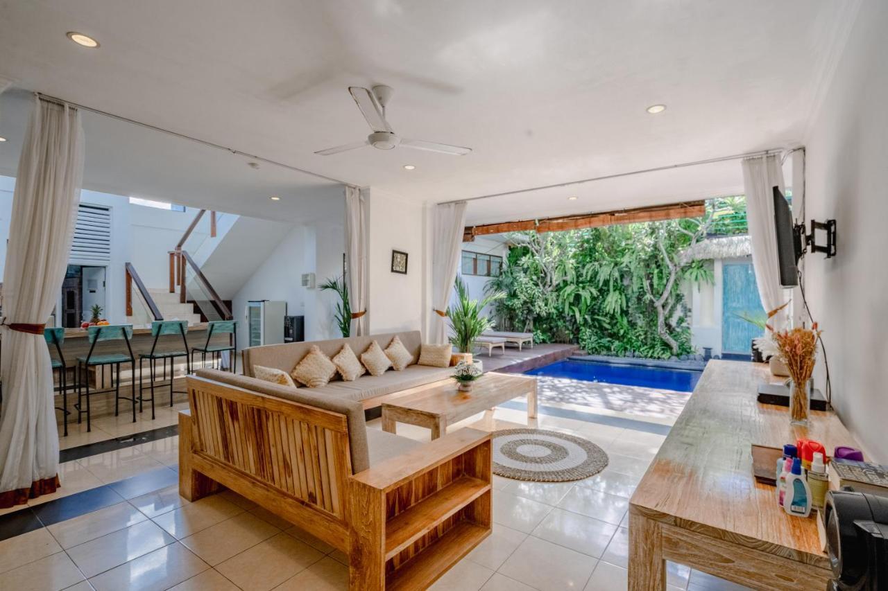 Villa Alleira Seminyak By Best Deals Asia Hospitality Kültér fotó