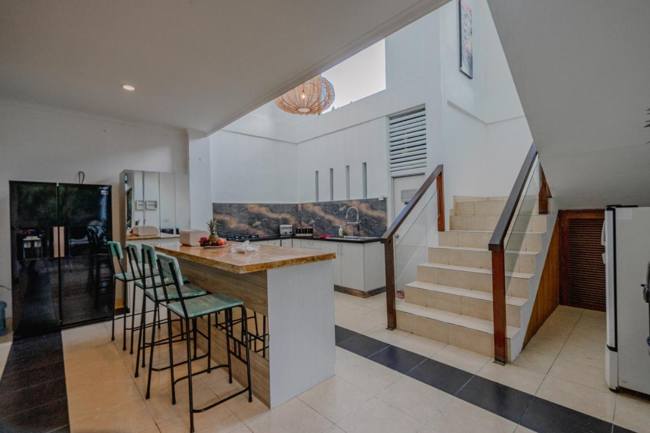 Villa Alleira Seminyak By Best Deals Asia Hospitality Kültér fotó